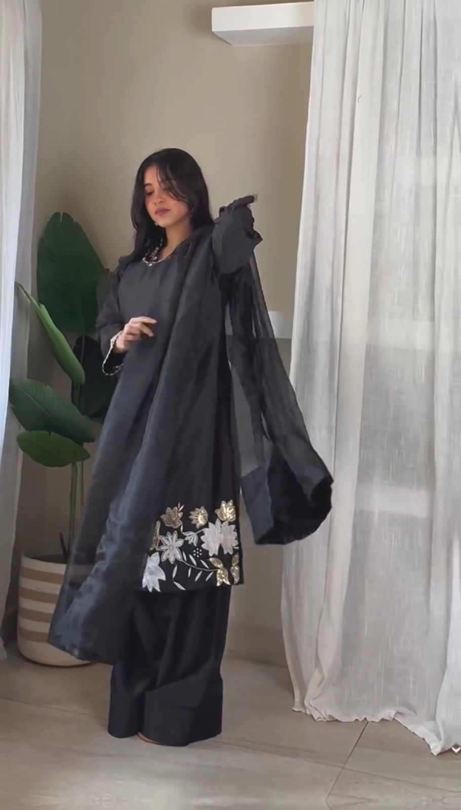 SOLID BLACK HAND EMBELLISHED KURTA WITH FARSHI SHALWAR AND DUPATTA