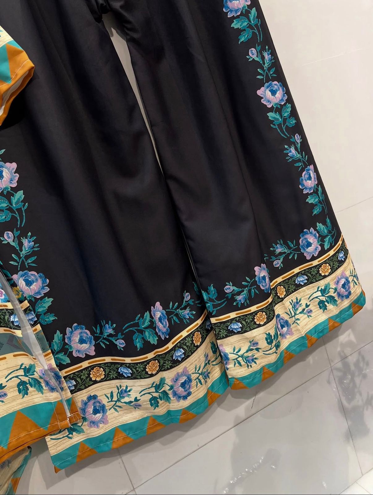 Casual Printed Stitched Suit 3 Pcs