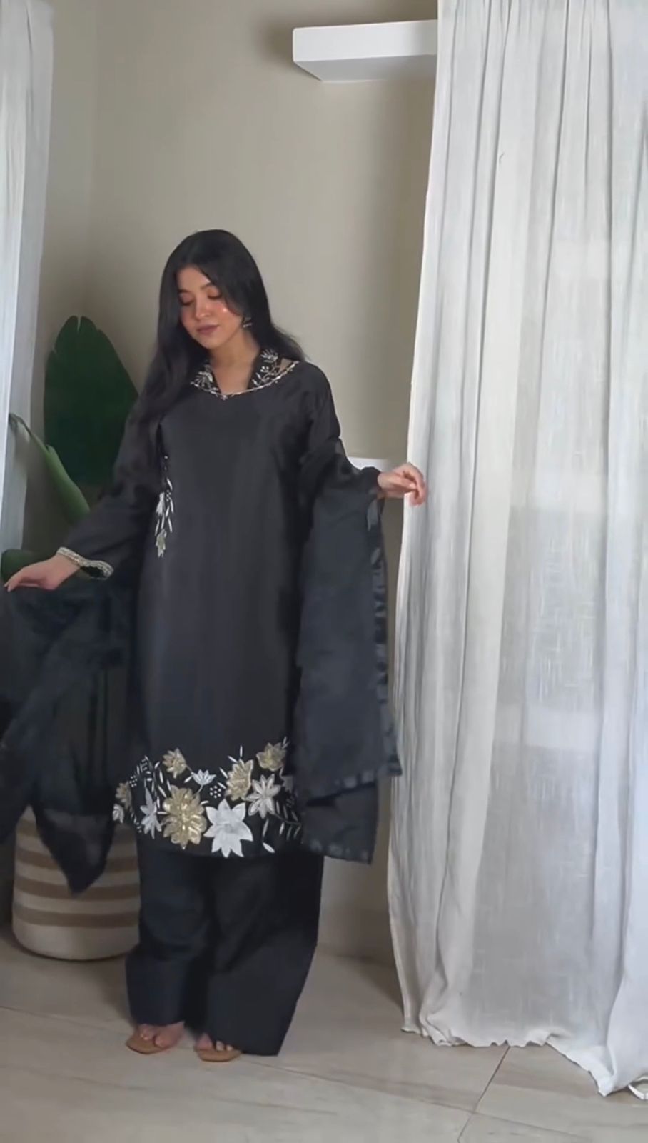 SOLID BLACK HAND EMBELLISHED KURTA WITH FARSHI SHALWAR AND DUPATTA