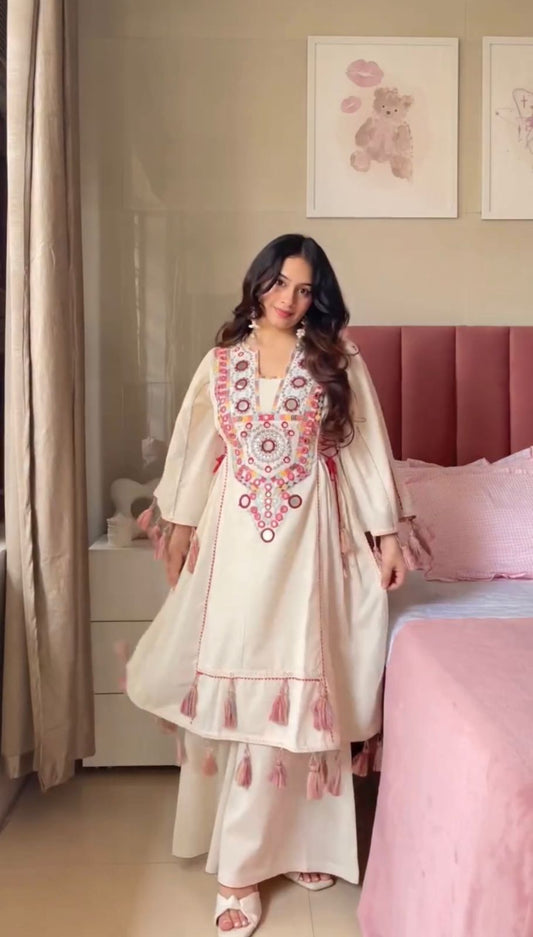 Women Stylish Ethinc Kurti Palazo Set Combo