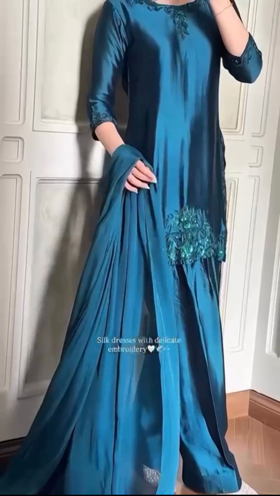 MEHRU Elegant 3 Pieces Dress