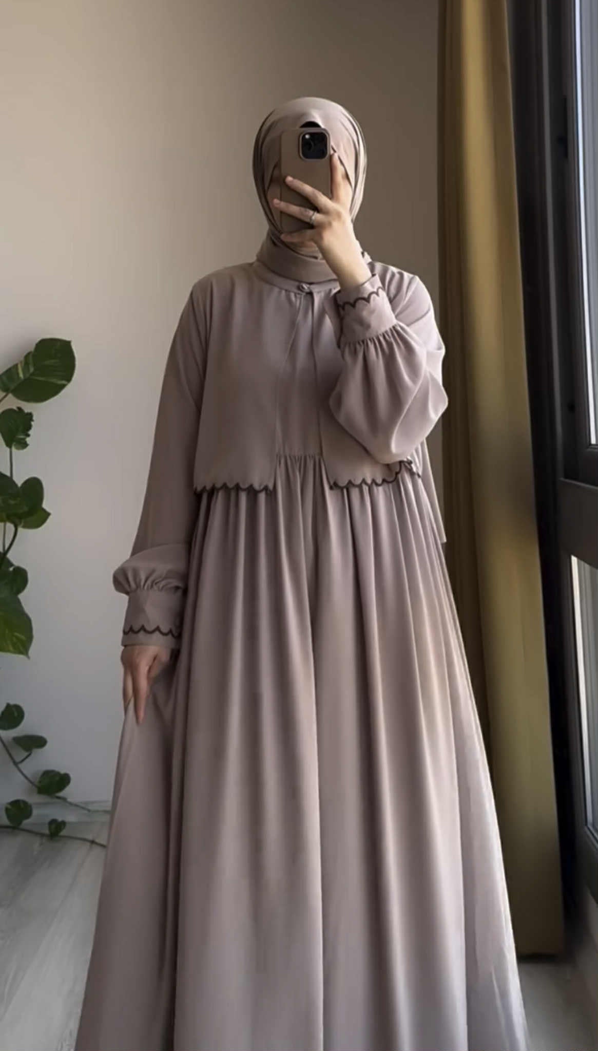 Elegant premium abaya