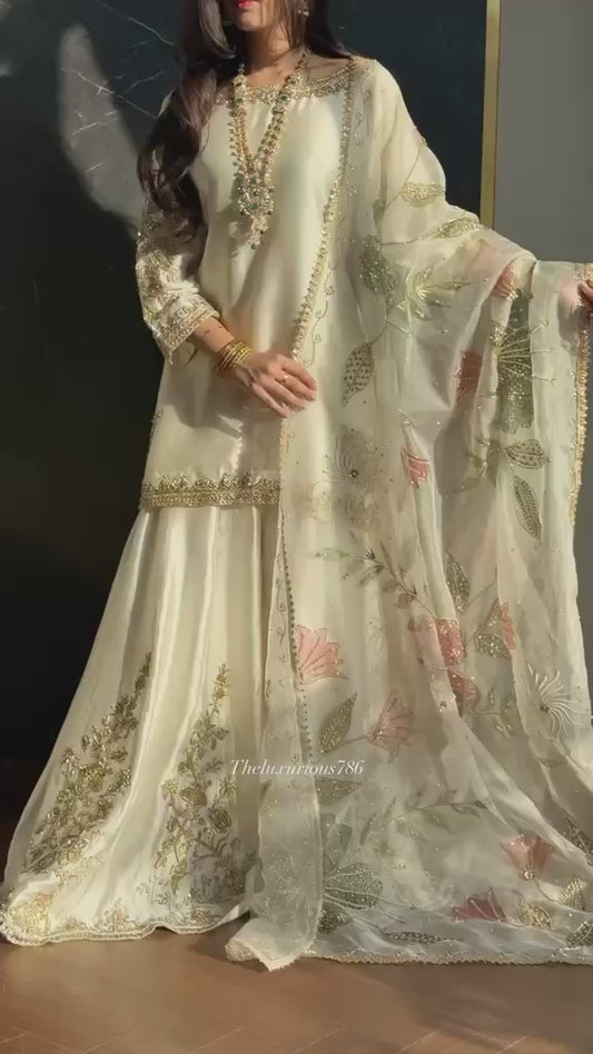 Women Festive Embroidered 3 Pcs Dress